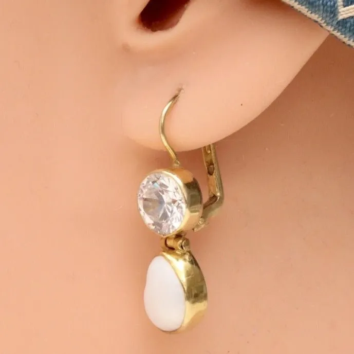 14k Music Hall Earrings