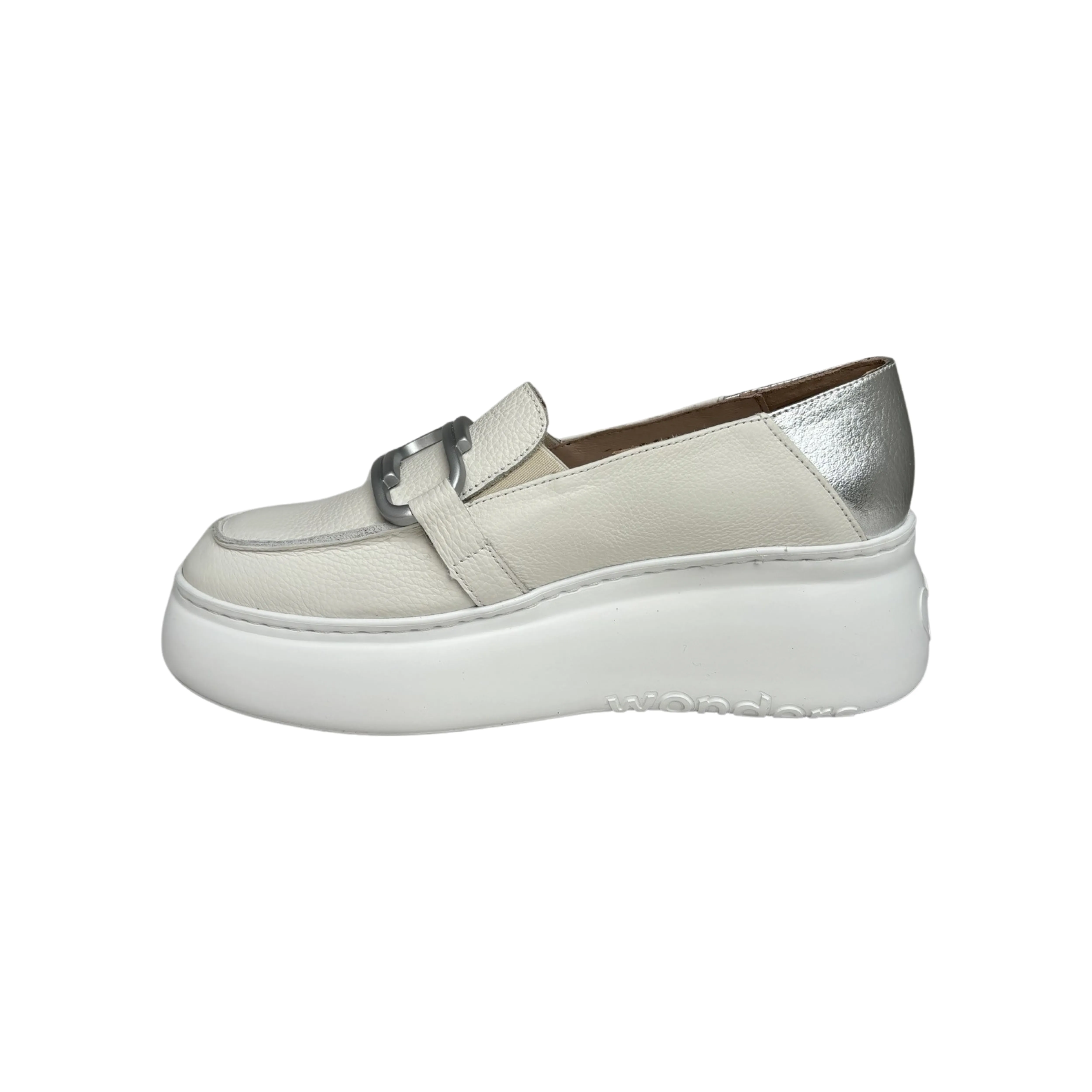 A2641 White Flatform Loafer