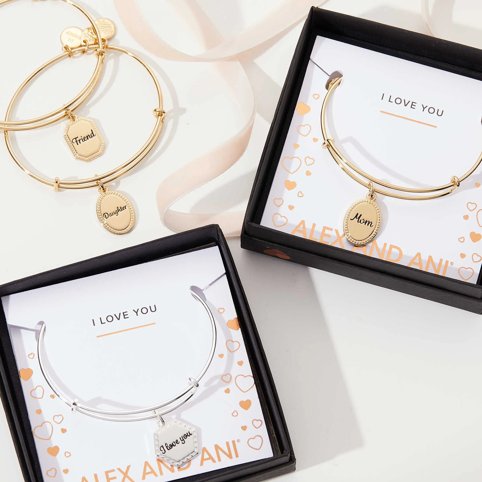 Friend, 'United by Soul, Let the Good Times Roll' Charm Bangle