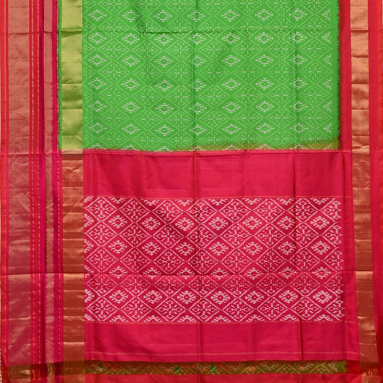 Handwoven Green with Pink Ikat Patola Silk Saree - 359N014320DSJ