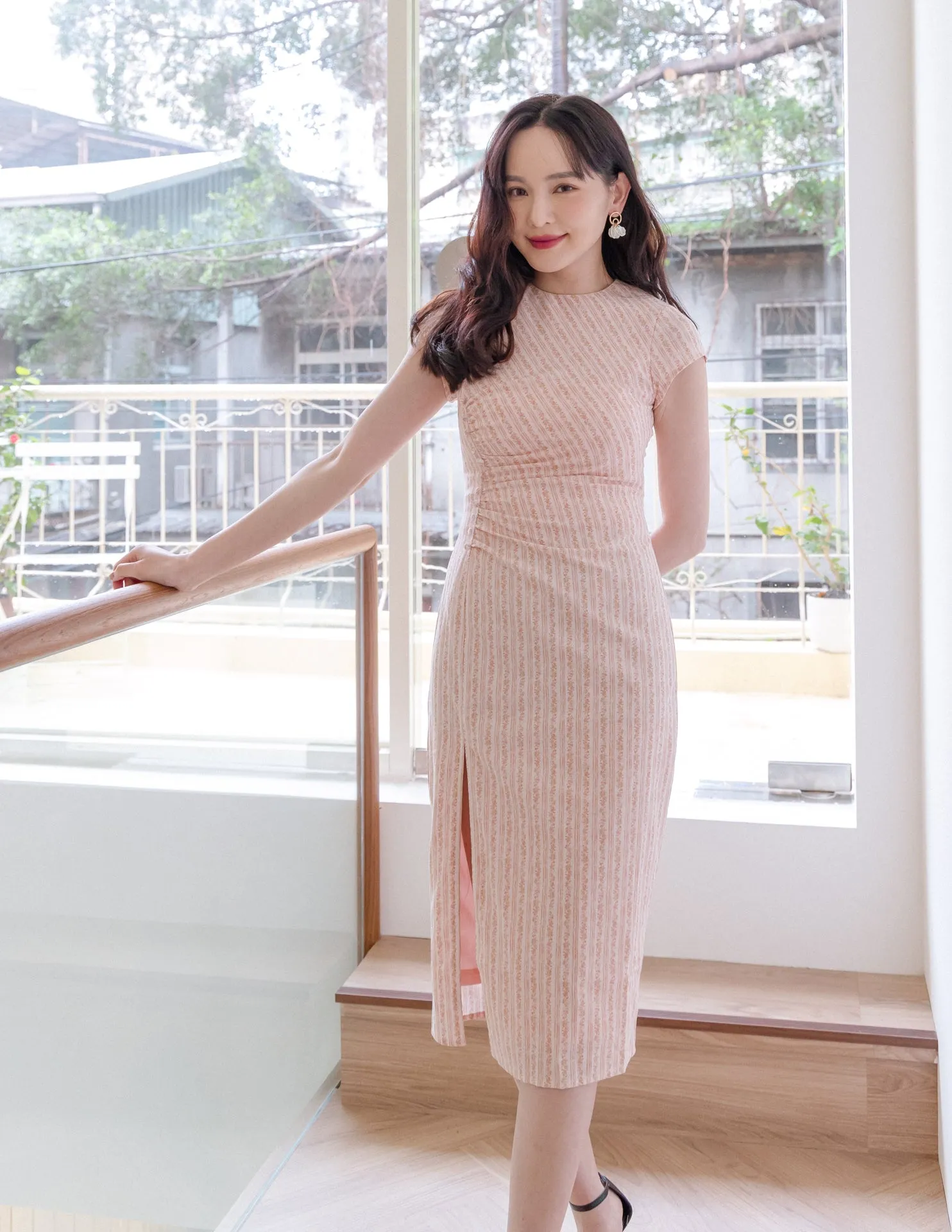 Odelia Dress in Pink