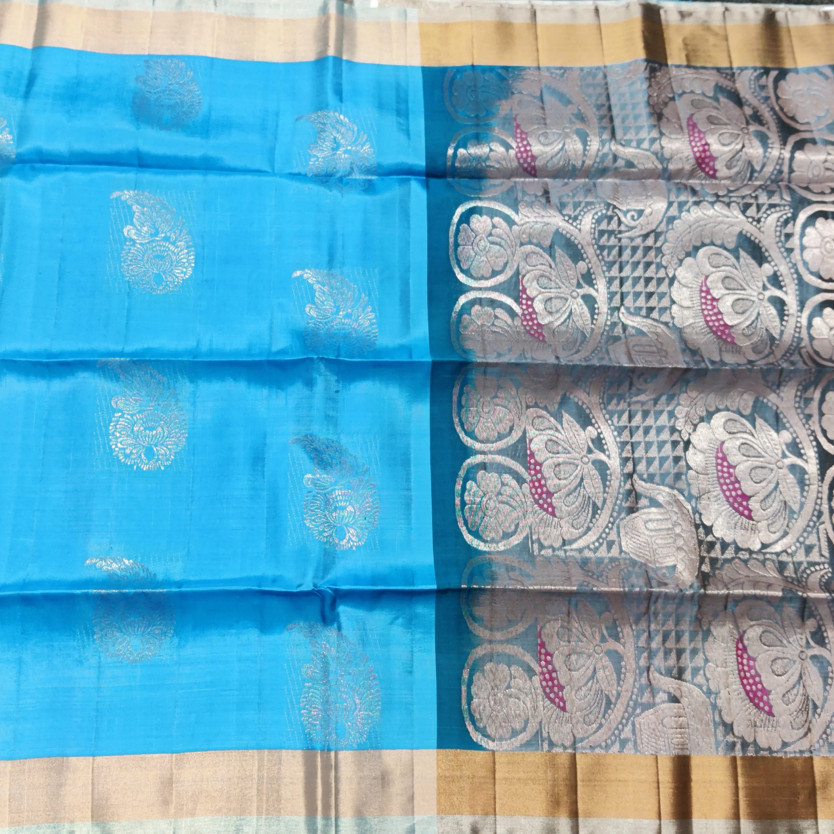 Uppada Lightweight Pattu - SFT70