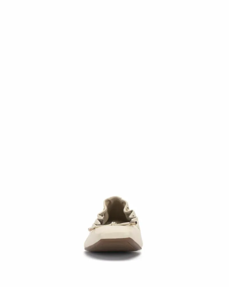 Vince Camuto VALARRAE CREAMY WHITE/BABY SHEEP